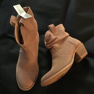 Dingo Jackpot women's Ankle boot Size 8 M